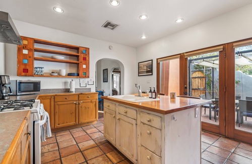 Sam Hughes Casa | Desert Bloom Bungalow-Historic Sam Hughes Adobe