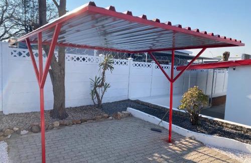 Windhoek Casa | Desert Buddy Accomodations