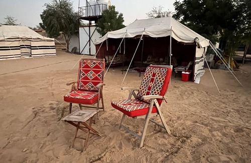 Dubai Festival City Alquiler De RV | Desert camp for Romantic night stay and desert party