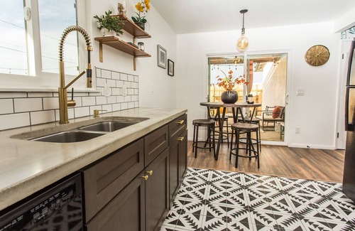 Twentynine Palms Casa | Desert Casita - Lounging under the desert stars