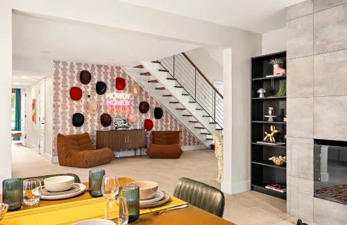 Parker Lane Casa | Desert Disco - 4BR Mid-Century Modern Design