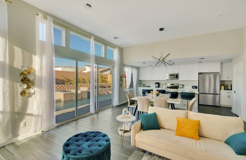 Desert Hot Springs Casa | Desert Dream, Pool/Spa, Jr Pickleball court with Game Room