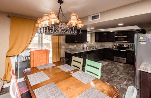 Lake Havasu City Casa | Desert Dreaming | Pool | Fire Pit | Game Room