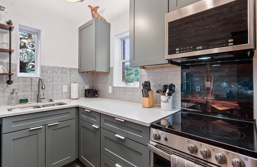 Del Cerro Estates Casa | Desert Dreams:Winter in the West! Mins to downtown