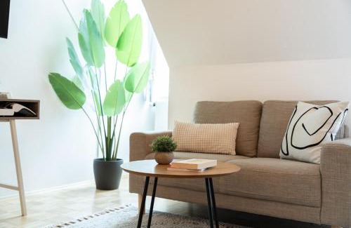 Graz City Centre Apartamento | Desert Dune - Historic City Center with Free Parking by HERO HOMES