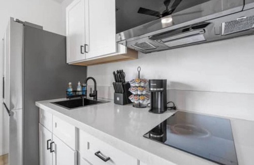 Tucson Casa | Charming 1-bedroom house in amazing Tucson with AC, WiFi, Saguaro National Park.