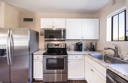 Saguaro Shadows Casa | Desert Getaway 2 Bedroom Guest House