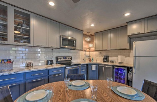 Apache Junction Apartamento | Desert Getaway with Patio about 6 Mi to Tonto Natl Forest