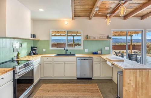 Joshua Tree Casa | Desert Hearts Ranch 2 Bedroom Home