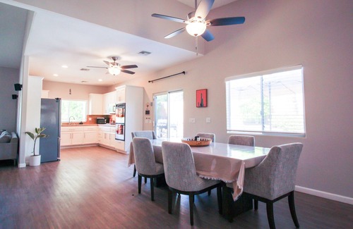 Desert Hot Springs Casa | Desert Hot Springs Luxurious Home! 4 bedrooms, brand-new pool. Near golf course!