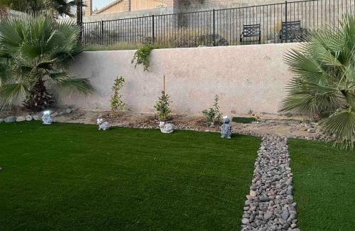 Desert Hot Springs Casa | Desert Hot Springs Cozy Retreat
