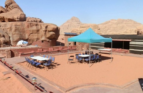 Wadi Rum Alquiler De RV | Desert Lovers Camp
