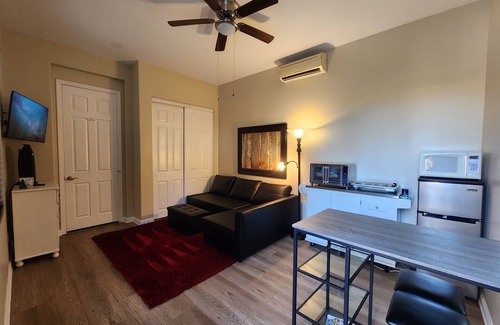 Indio Apartamento | Desert Oasis 5 direct miles from Coachella Festival
