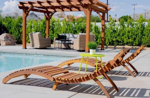 Desert Hot Springs Casa | Desert Oasis-Large Pool & Spa, Firepit, Gameroom, Hammocks