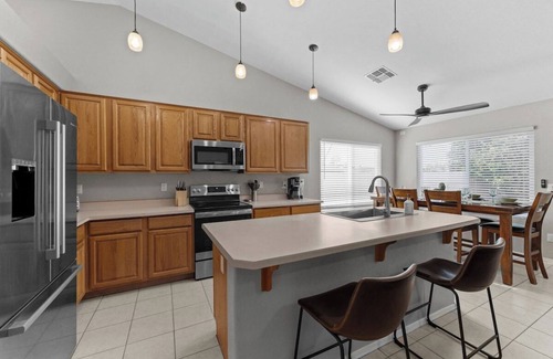 East Mesa Casa | Desert Oasis Retreat w/Private Pool, Modern Comfort & Space for 10!