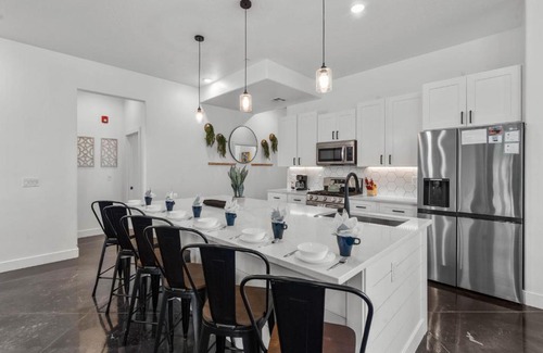 Hurricane Casa | Desert Pearl at Elim Valley Resort 4299 Private Pool, Hot Tub, Spacious Living room, and More