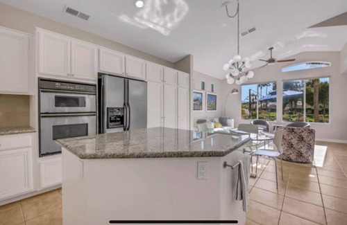 Palm Springs Villa | Desert Princess Golf Villa.