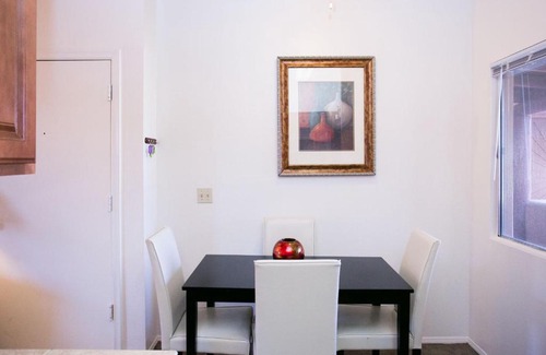 Hedrick Acres Casa | Desert Retreat 1BR by Casago