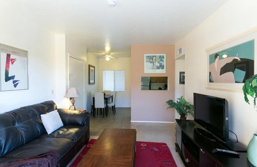 Hedrick Acres Casa | Desert Retreat 1BR by Casago