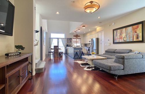 Village At Aviano Condominio | DESERT RIDGE! Loop 101, Shopping, Mayo Clinic Hospital, Honor Health & Westworld