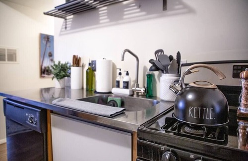 Riverside Casa | Desert Ruby-Walking distance to ASU-Cozy Apartment