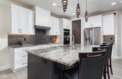 Hurricane Casa | Desert Sands at Pecan Valley Resort