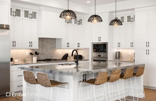 St. George Casa | Desert Sands Oasis at Desert Color (by Ember Stays)