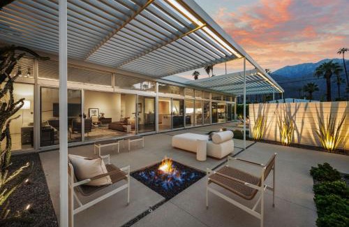 Deepwell Estates Casa | Desert Two