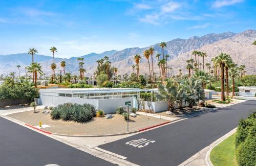 Deepwell Estates Casa | Desert Two