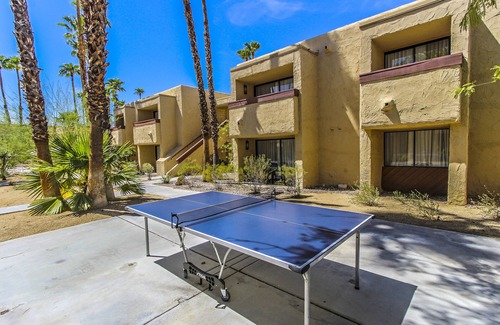 Uptown Design District Apartamento | Desert Vacation Villas