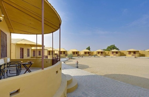Kanoi Cabaña | Desertique Dunes Safari Camp & Resort