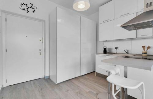 Gallaratese Apartamento | Design and Concerts- Cozy Studio