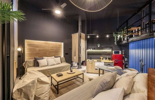 Embajadores Apartamento | Design and elegance in the heart of Madrid