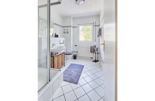 Friedrichstadt Apartamento | Design Apartment 2R | Central | King Bed | Netflix