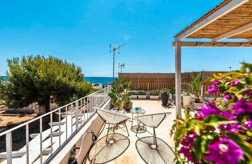 Capilungo Casa | Apartamento de diseño con azotea junto al mar