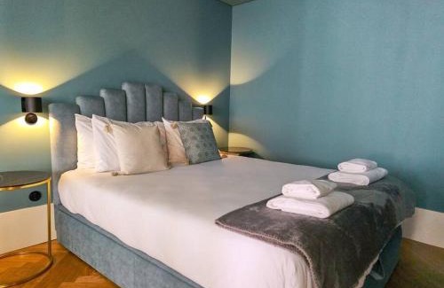 Sao Nicolau Apartamento | Design award-winning apartment in Ribeira