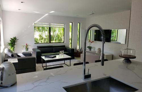 Buena Vista Casa | Design District by Midtown, Wynwood, Brickell, 10 min to the Beach, FREE PARKING