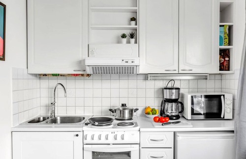 Punavuori Apartamento | Design District w King Bed, Netflix, tram&bus near