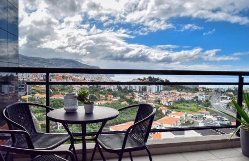 Santo Antonio Apartamento | Design Gardens, a Home in Madeira