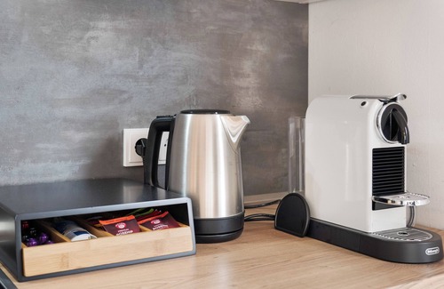 Rhein-Erft-Kreis District Apartamento | Design Luxuriös, 14 min Köln , Super Komfort, Vollausstattung, 3 x 55" TV