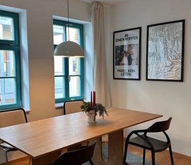 Lindenau Apartamento | Design Studio in Hinterhof-Remise