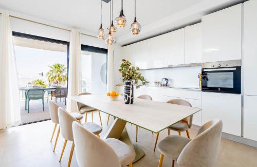 Manilva Apartamento | Design Wohnung mit viel Luxus