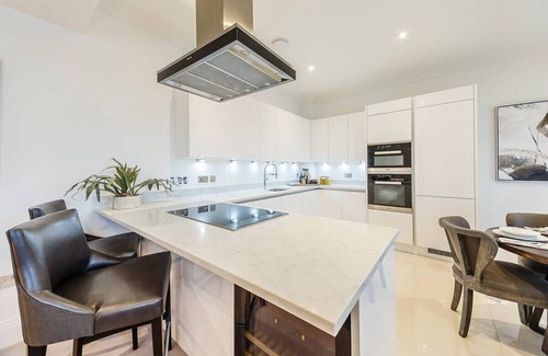 Hammersmith and Fulham Apartamento | 2 Bed Apartment 1st floor- Near Charing Cross Hospital