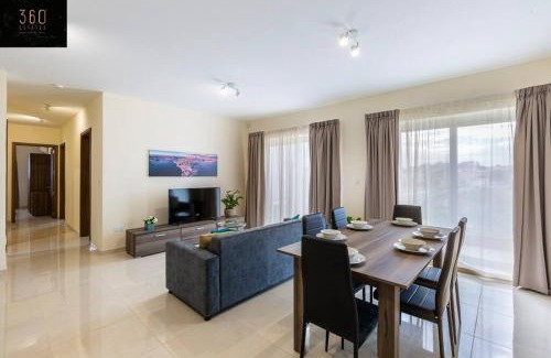 Marsaxlokk Apartamento | Designer 3BR home, w/lovely green views & WIFI by 360 Estates