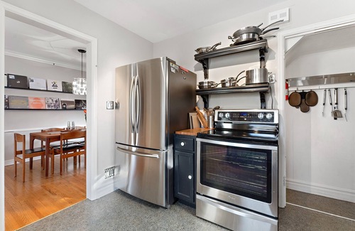 St. Louis Park Casa | Designer 4B home w/ office, fenced-in yard, & gas fireplace