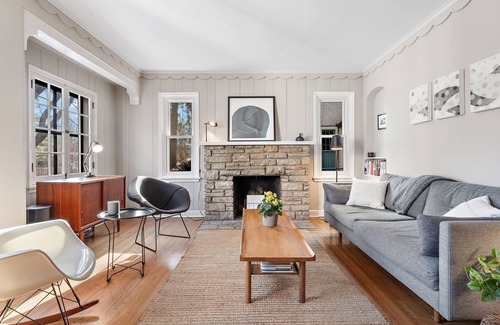 St. Louis Park Casa | Designer 4B home w/ office, fenced-in yard, & gas fireplace
