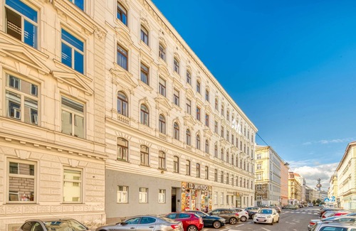 Brigittenau Casa | Designer Apartment - 5 min to Center