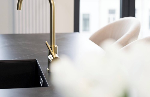 University District Apartamento | Designer flat 3BR & Mini Golf