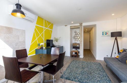 Lisbon Old Town Apartamento | Designer Flats in Lapa by LovelyStay