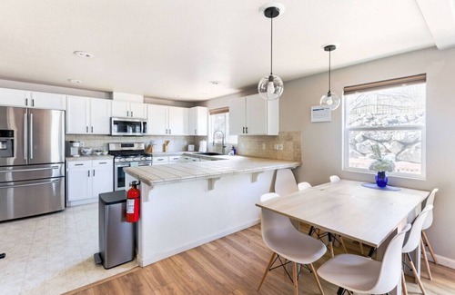 Northwest Reno Casa | Designer Home conveniently located in Reno, NV